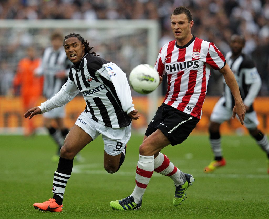 nhan-dinh-bong-da-eredivisie-vdqg-ha-lan-00h30-16-05-2019-f8-03