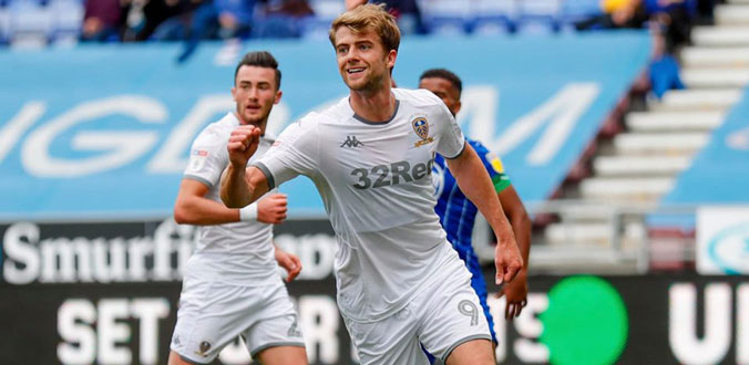 leeds-united-vs-stoke-city-01h45-ngay-28-8-2