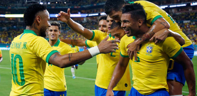 Neymar ghi 1 bàn, kiến tạo 1 bàn trong trận hòa của Brazil