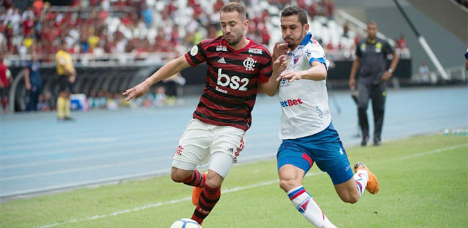 fortaleza-vs-flamengo-06h00-ngay-17-10-3