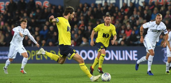 nhan-dinh-soi-keo-bong-da-swansea-vs-blackburn-hom-nay-02h45-ngay-12-12-2