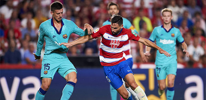 Barcelona toàn thắng 6 lần tiếp Granada trên lãnh địa Nou Camp