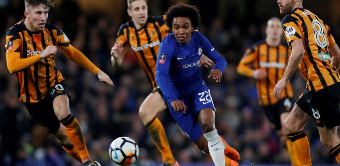 Soccer Football - FA Cup Fifth Round - Chelsea vs Hull City - Stamford Bridge, London, Britain - February 16, 2018 Chelsea's Willian in action with Hull City's David Meyler Action Images via Reuters/Paul Childs TPX IMAGES OF THE DAY