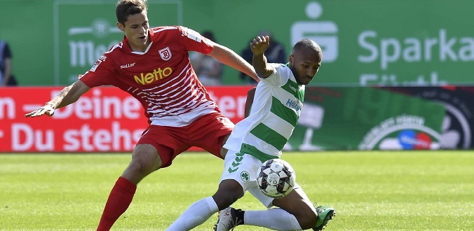 Jahn Regensburg đã vươn lên vị trí thứ 5 BXH giải hạng Nhì Đức.